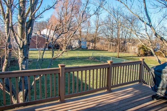 deck to back yard